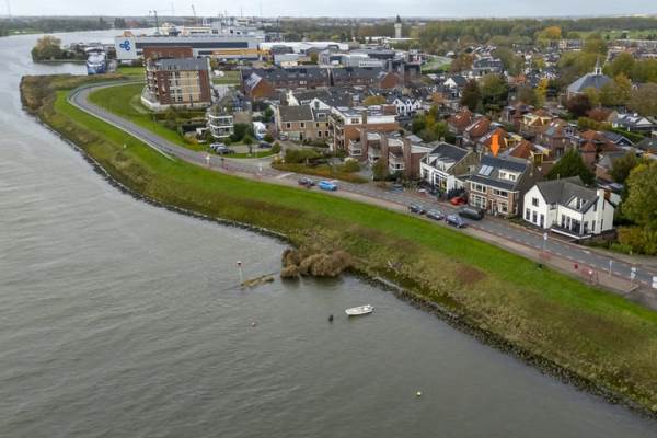 Woning Rivierdijk 255 Hardinxveld-Giessendam