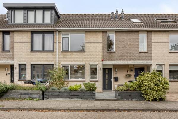 Woning Groevenbeekstraat 22 Almere