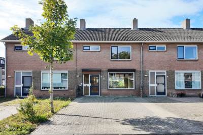 Woning Houtmolen 12 Dinteloord