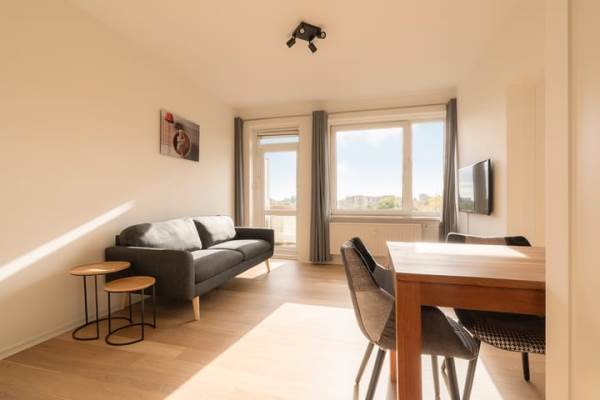 Woning Van Nijenrodeweg 573 Amsterdam