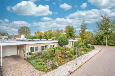 Woning Bisschop Bekkerslaan 1 Uden