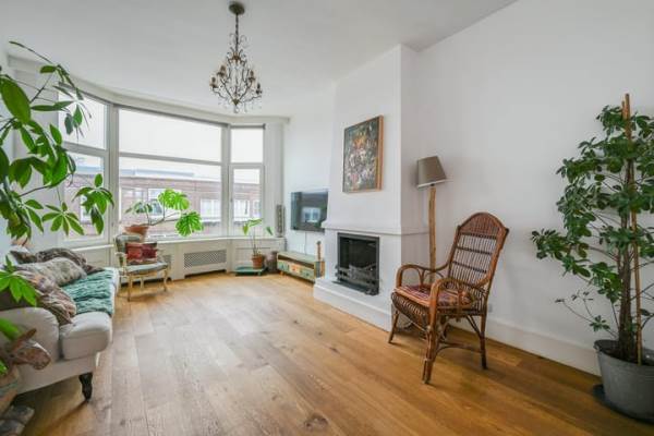 Woning Goudenregenstraat 107 Den Haag