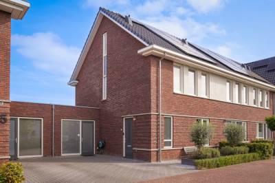 Woning Annie M.G. Schmidthof 17 Zaltbommel