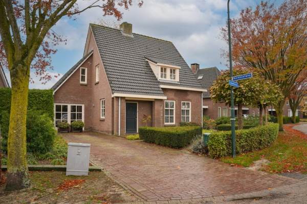 Woning Schoolhuisweg 28 Veghel