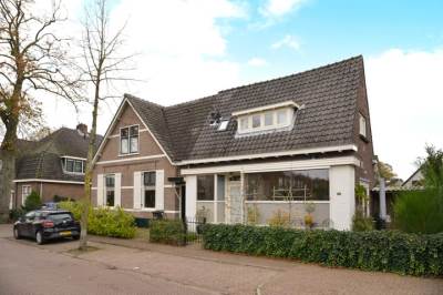 Woning Zeeweg 48 Huizen