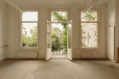Woning Van Eeghenstraat 93 Amsterdam