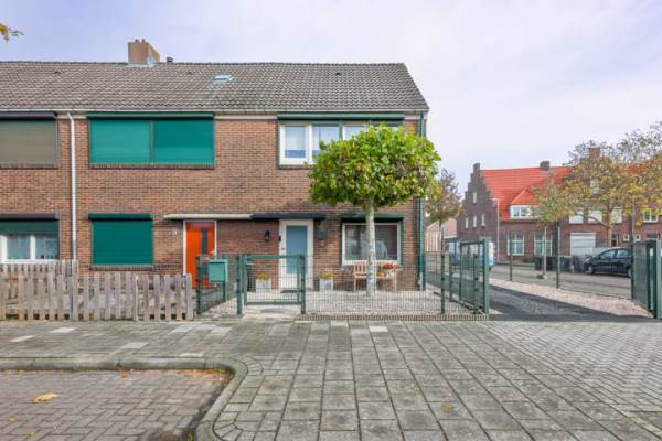 Woning Hendrik van Veldekestraat 101 Heerlen