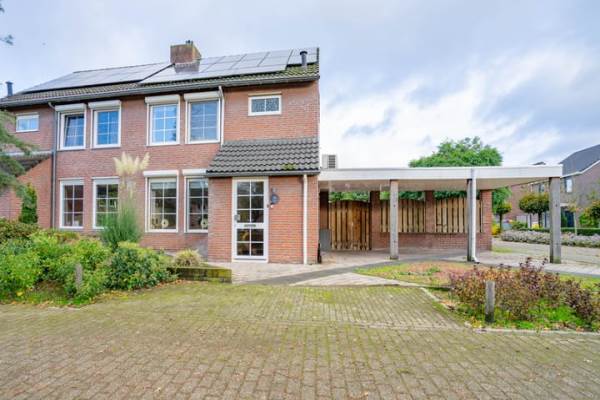 Woning Duinroosstraat 4 Bakel