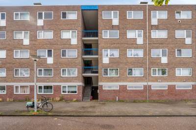 Woning Poelenburg 448 Zaandam
