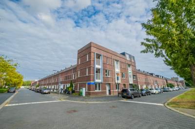 Woning Emanzana 3 Amsterdam