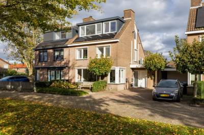 Woning M.Dotingalaan 3 Weesp