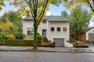 Woning Pastoor van Oppenstraat 1 Roermond