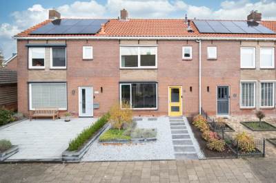 Woning Admiraal de Ruyterstraat 3 Genemuiden