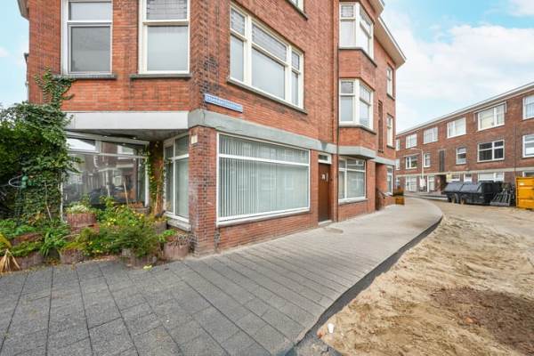 Woning Hoenderloostraat 71 Den Haag