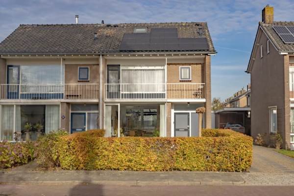 Woning Mr. G. Vixseboxsestraat 33 Holten