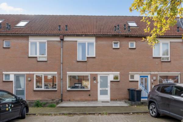 Woning Dovenetelstraat 5 Purmerend