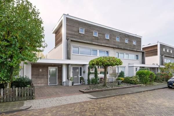 Woning Jan Mankesstraat 1 Eerbeek