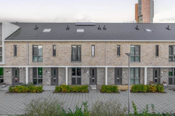 Woning Middenbaan-Zuid 621 Hoogvliet Rotterdam