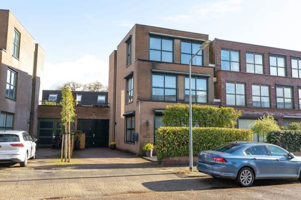 Woning Van Hogendorplaan 1H Hilversum