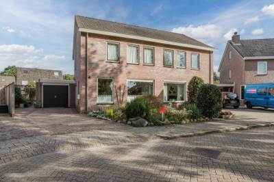 Woning Hoefblad 32 Nieuwleusen