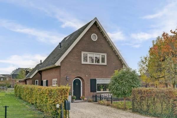 Woning Tielsestraat 113 Valburg