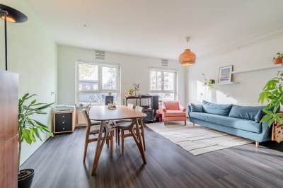 Woning Daniël Defoelaan 143 Amsterdam