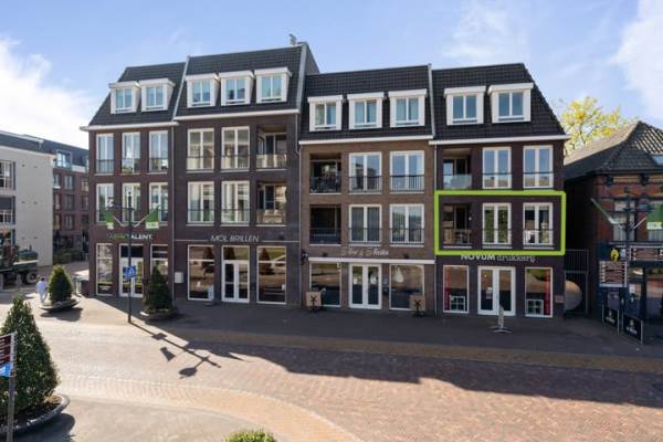 Woning Jezuïetenplein 18 Oudenbosch