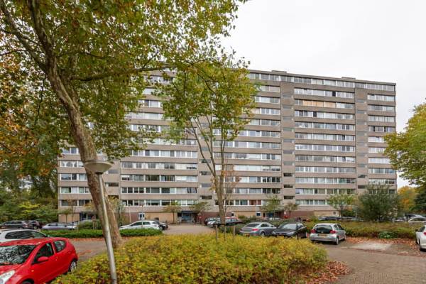 Woning Adama van Scheltemaplein 52 Delft
