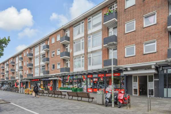 Woning Ambachtsgaarde 120 Den Haag