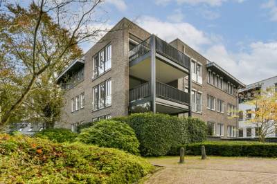 Woning Pastoor Hendrikspark 53C Laren (NH)