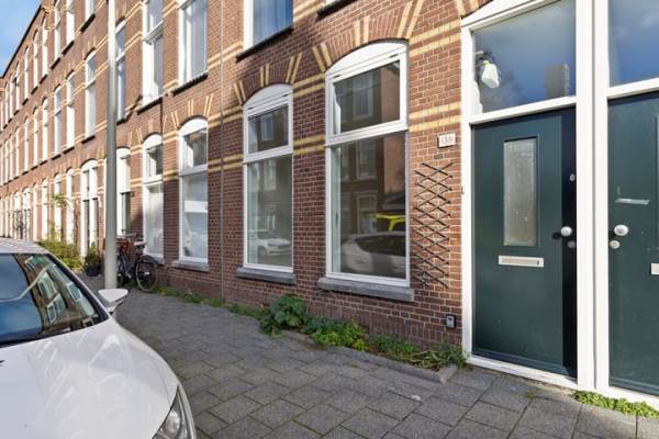 Woning Johannes Camphuijsstraat 138 Den Haag