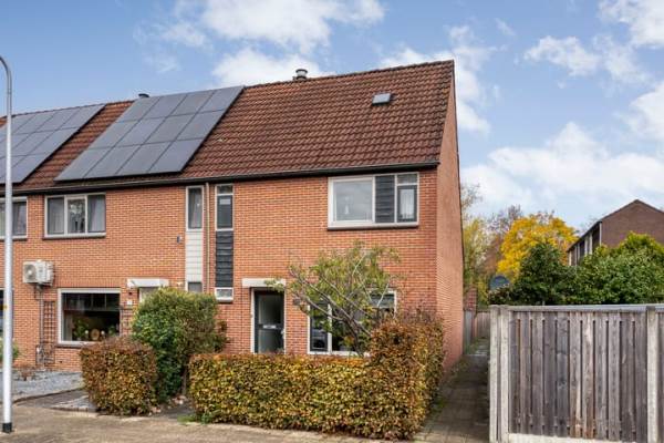 Woning De Buizerd 17 Almelo