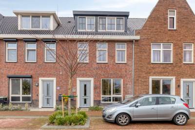 Woning Saffier 33 Roelofarendsveen