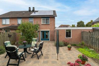 Woning Akkerstraat 1 Genderen