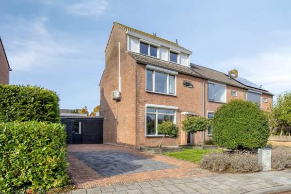 Woning Simon Johannesstraat 32 IJsselmuiden