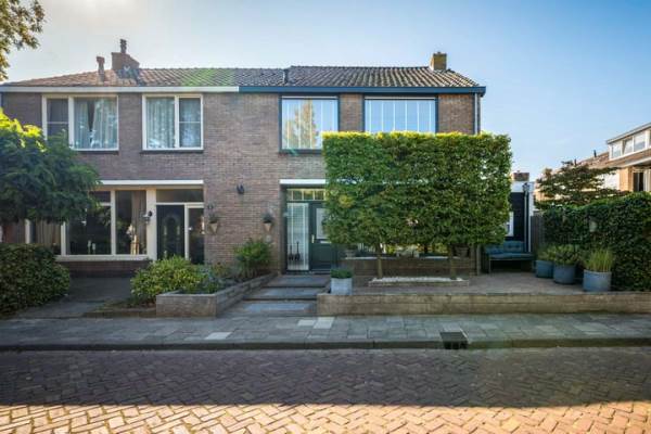 Woning Karel de Stoutestraat 36 Hellevoetsluis