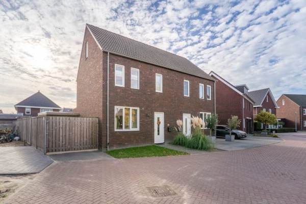 Woning d'n Hof 45 Overloon