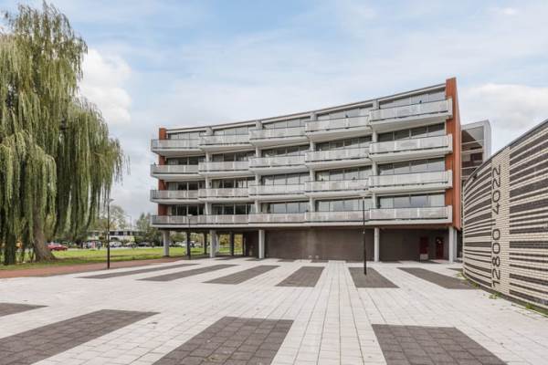Woning Mia van IJperenplein 43 Rotterdam