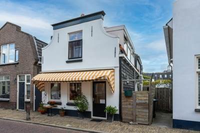 Woning Achterdorp 10 Dirksland