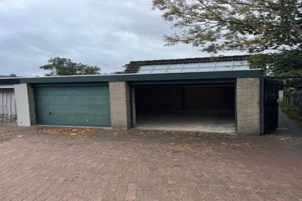 Garage Wijzend 19 Bergen (NH)