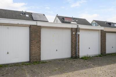 Garage Jan Thijssenstraat 6 Zwijndrecht
