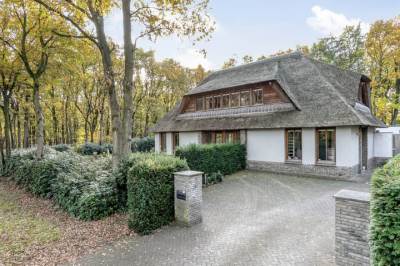 Woning Valkstraat 12 Bergen (LI)