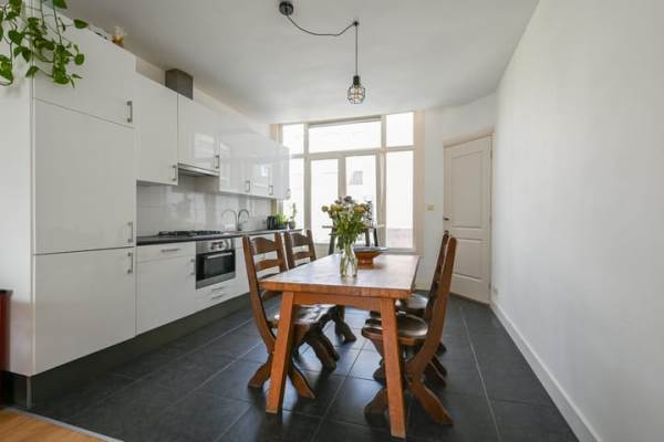 Woning Kleine Veenkade 51 Den Haag