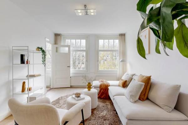 Woning Van Tuyll van Serooskerkenweg 1102 Amsterdam