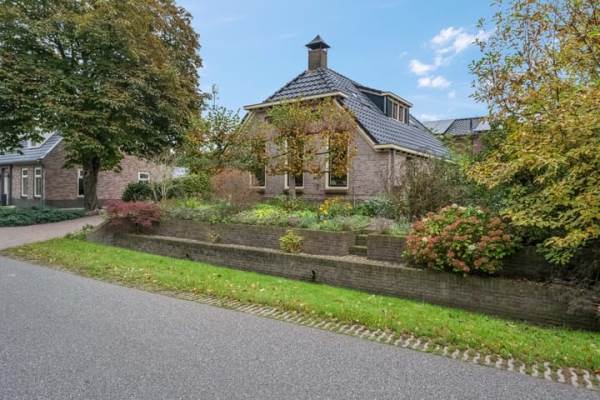 Woning Heetveld 53 Sint Jansklooster