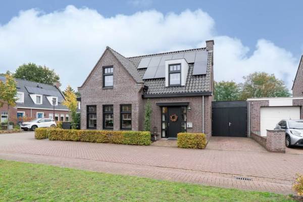 Woning Amalialaantje 1 Bosschenhoofd