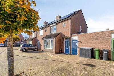 Woning Heiveldplein 6 Maasbracht