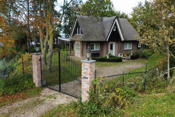 Woning Wagenweg 2 Oudkarspel (Gem. Dijk en Waard)