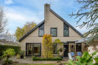 Woning Robiniahof 18 Leimuiden