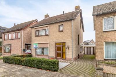 Woning Van den Houtstraat 12 Made